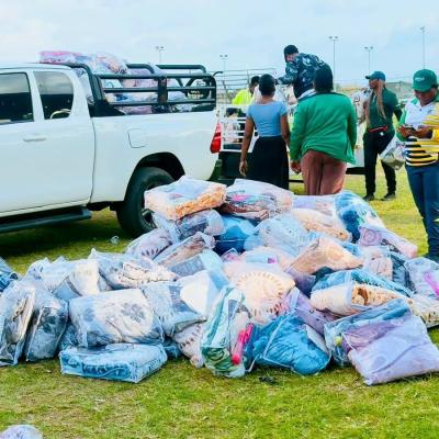 Mkhanyakude Mayor Warms Golden Games Elders With Blanket Donations 9